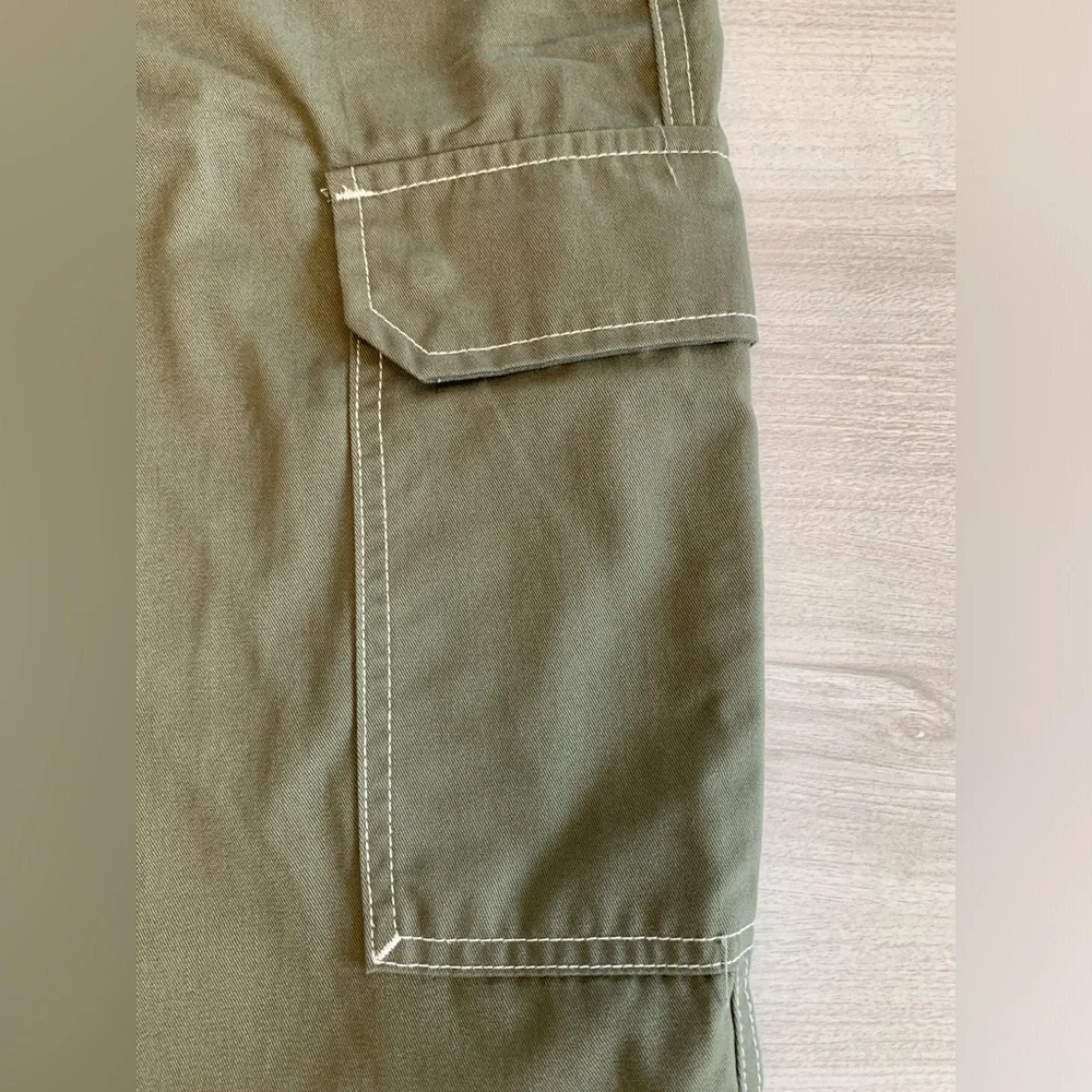 True‎ Religion Men Pants Size 36 Baggy Cargo Pants NWT Color Kalamata